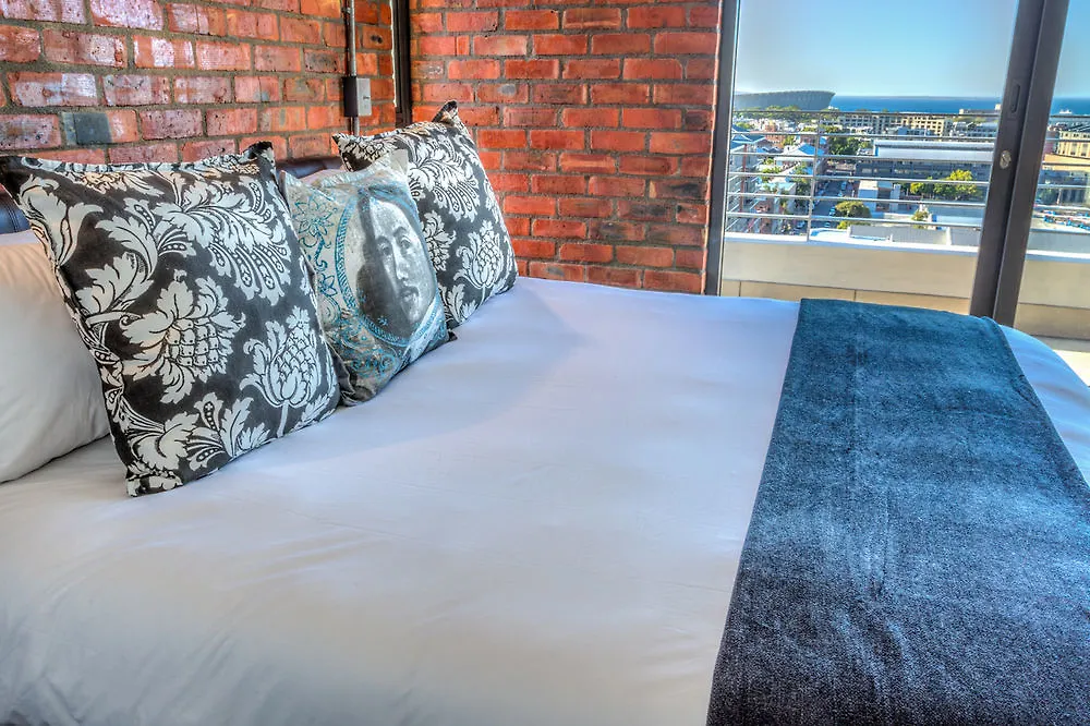 Cape Town Penthouse Hotel 0*, Cape Town